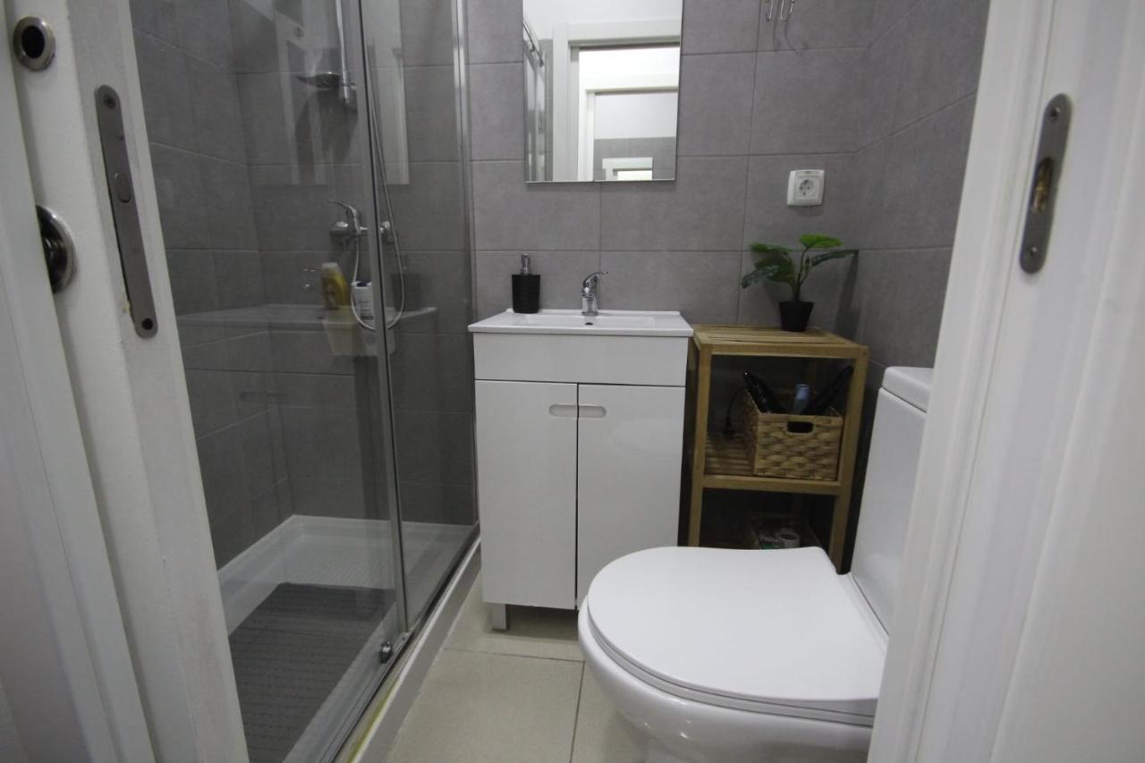 Nautic M1 R2 - Classy & Cozy Double Room With Shared Bathroom In Marques Pombal Lissabon Exterior foto